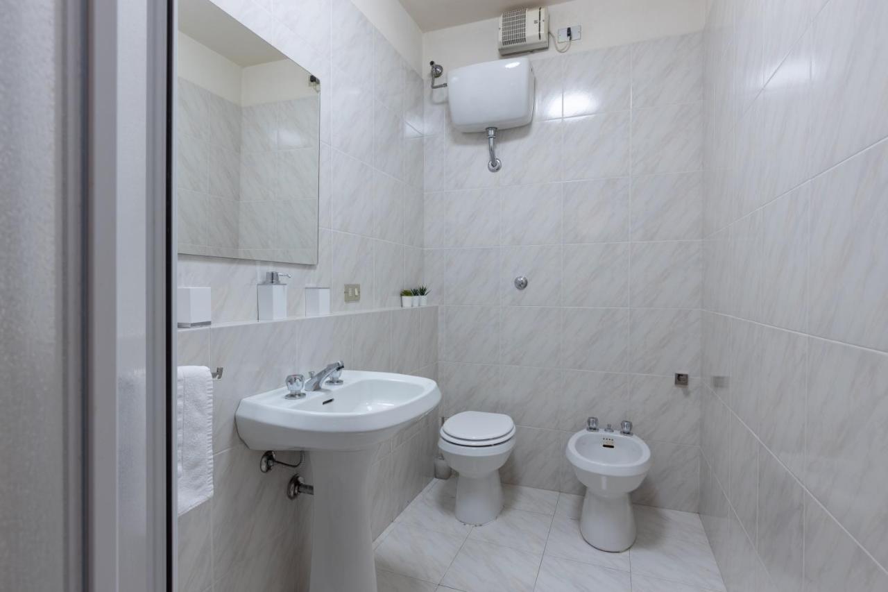 Tranquil Elegance In The Heart Of Pisa - Historic Convent Apartment Zewnętrze zdjęcie